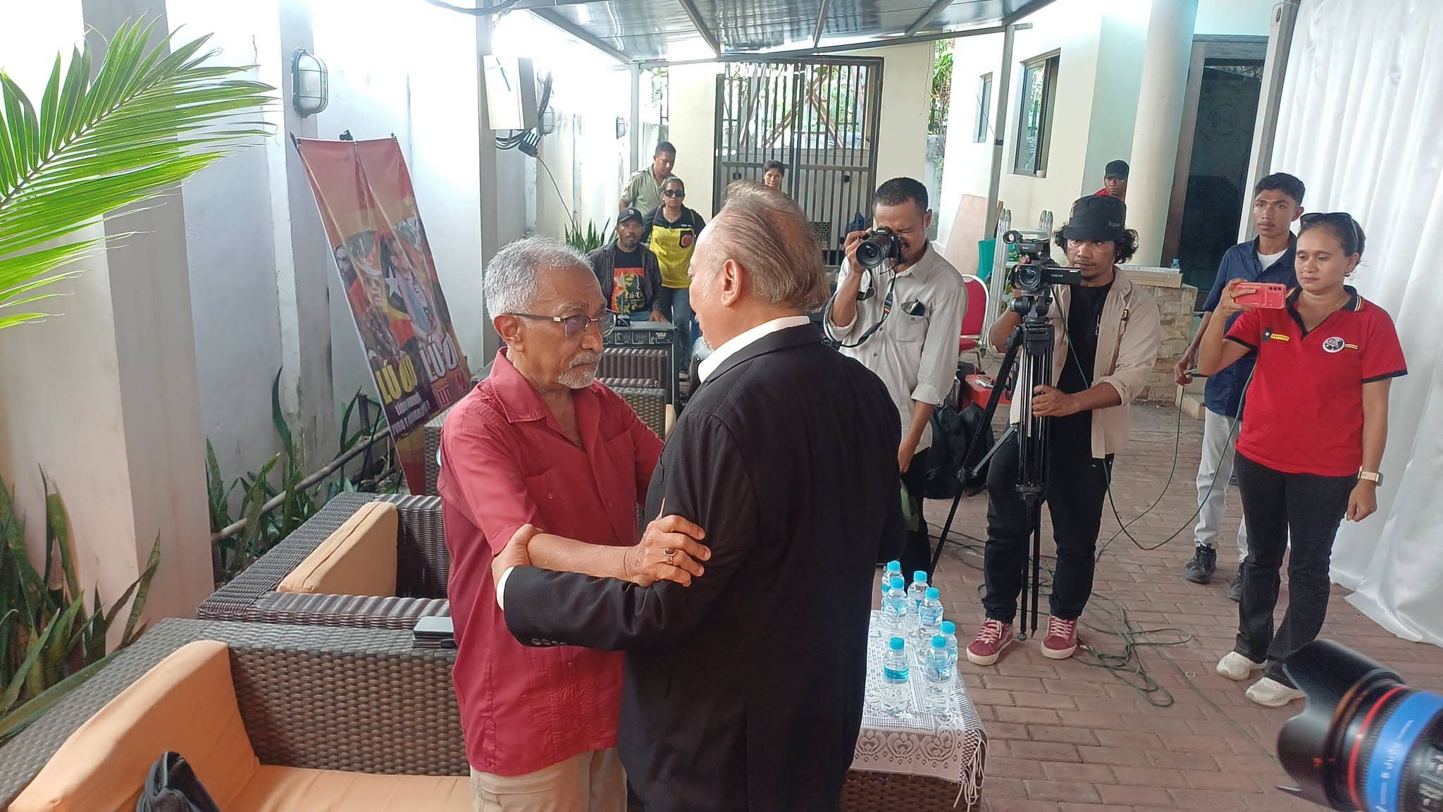 VPM Francisco Kalbuady Lay Hato’o Kondolénsia ba Família Lú-Olo: “Timor-Leste Lakon Ema Di’ak Ida”
