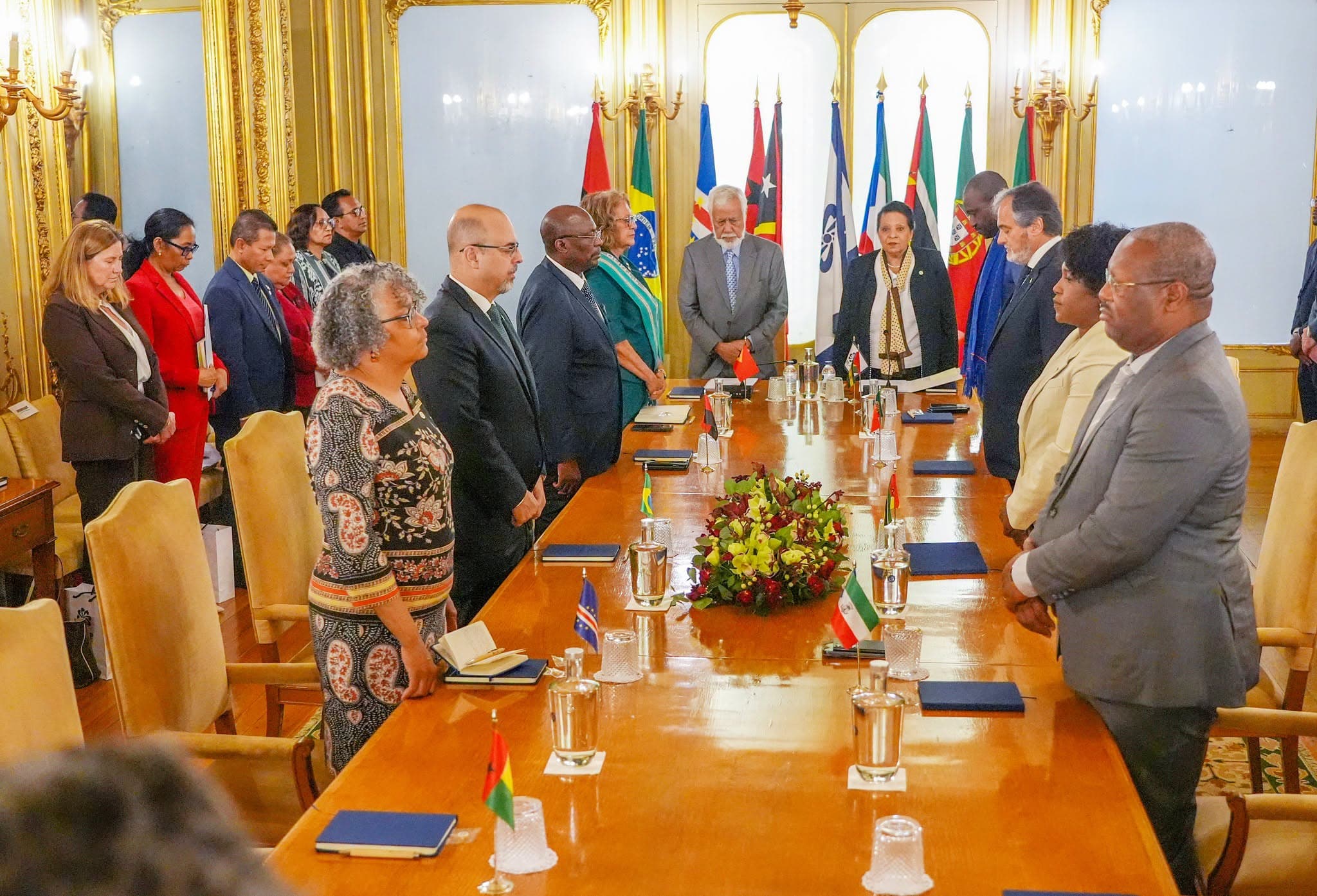 PM Xanana no Líder CPLP Presta Omenajen ba Eis Prezidente Repúblika Francisco Guterres “Lú-Olo”