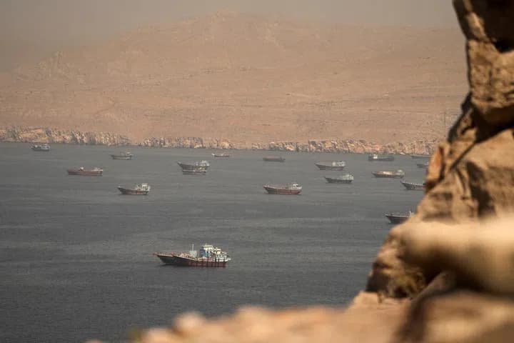Iran Taka Estreitu Hormuz Tanba Violasaun ba Akordu Sesar-Fogu